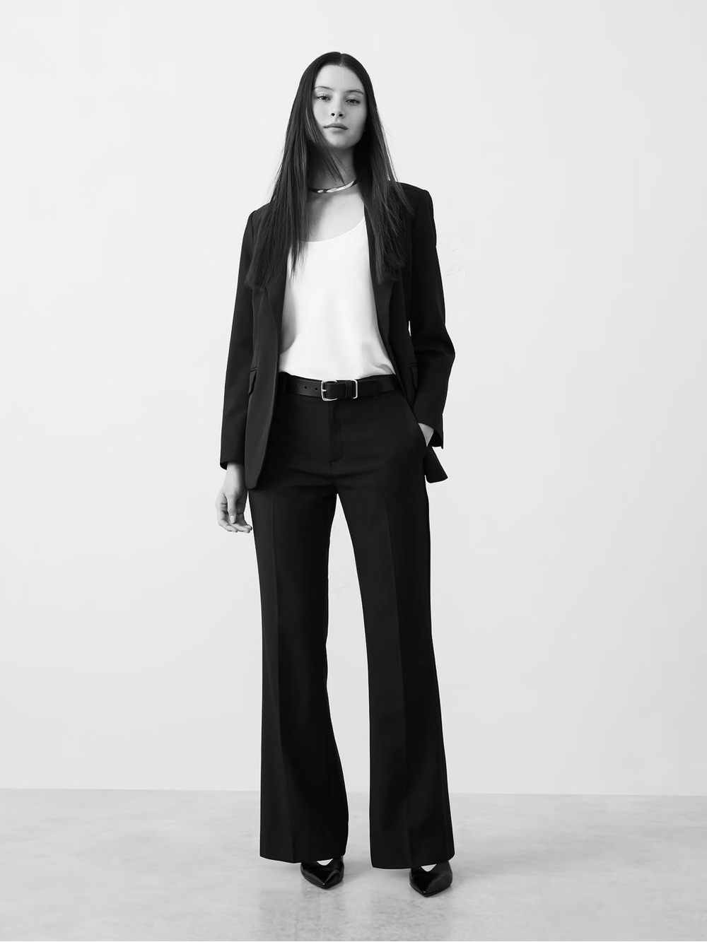NWT Banana Republic Sculpted Suit Blazer and Sculpted Bootcut Pant Set